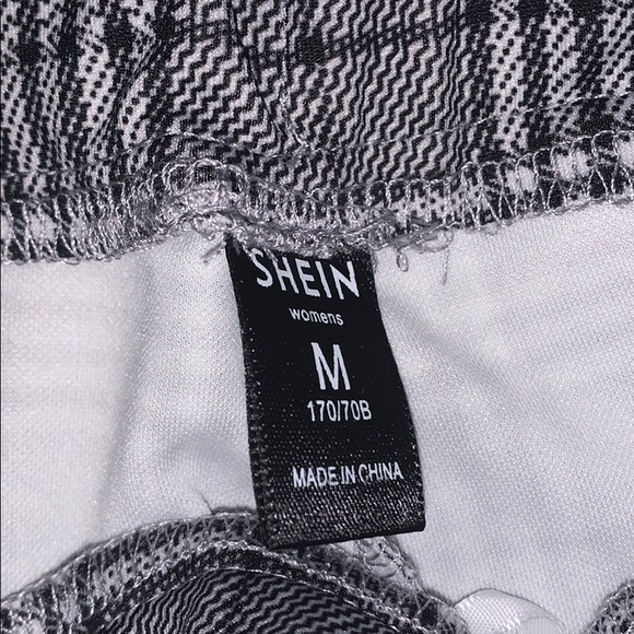 NWOT Stretchy plaid pants - Picture 4 of 4